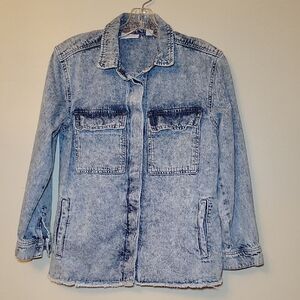Retro Western acid‎ washed denim shacket woman's L  snap front